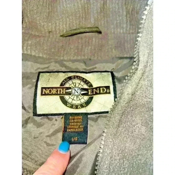 North End Sz L Fleece Vest Embroidered Bear Center Cozy Cabin Core - Picture 15 of 15